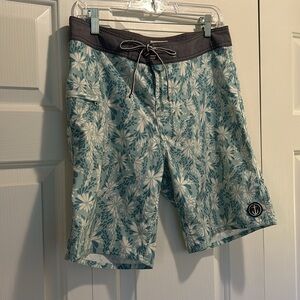 “Captain Fin” board shorts